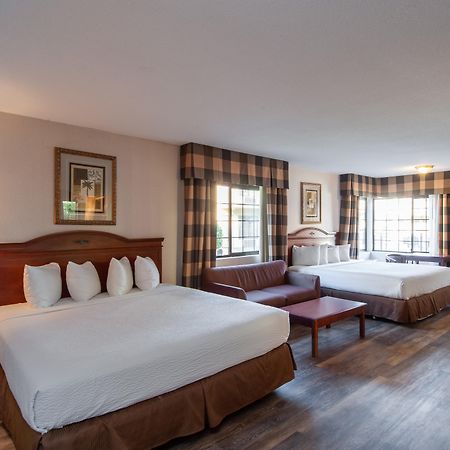 Studio City Court Yard Hotel Номер фото