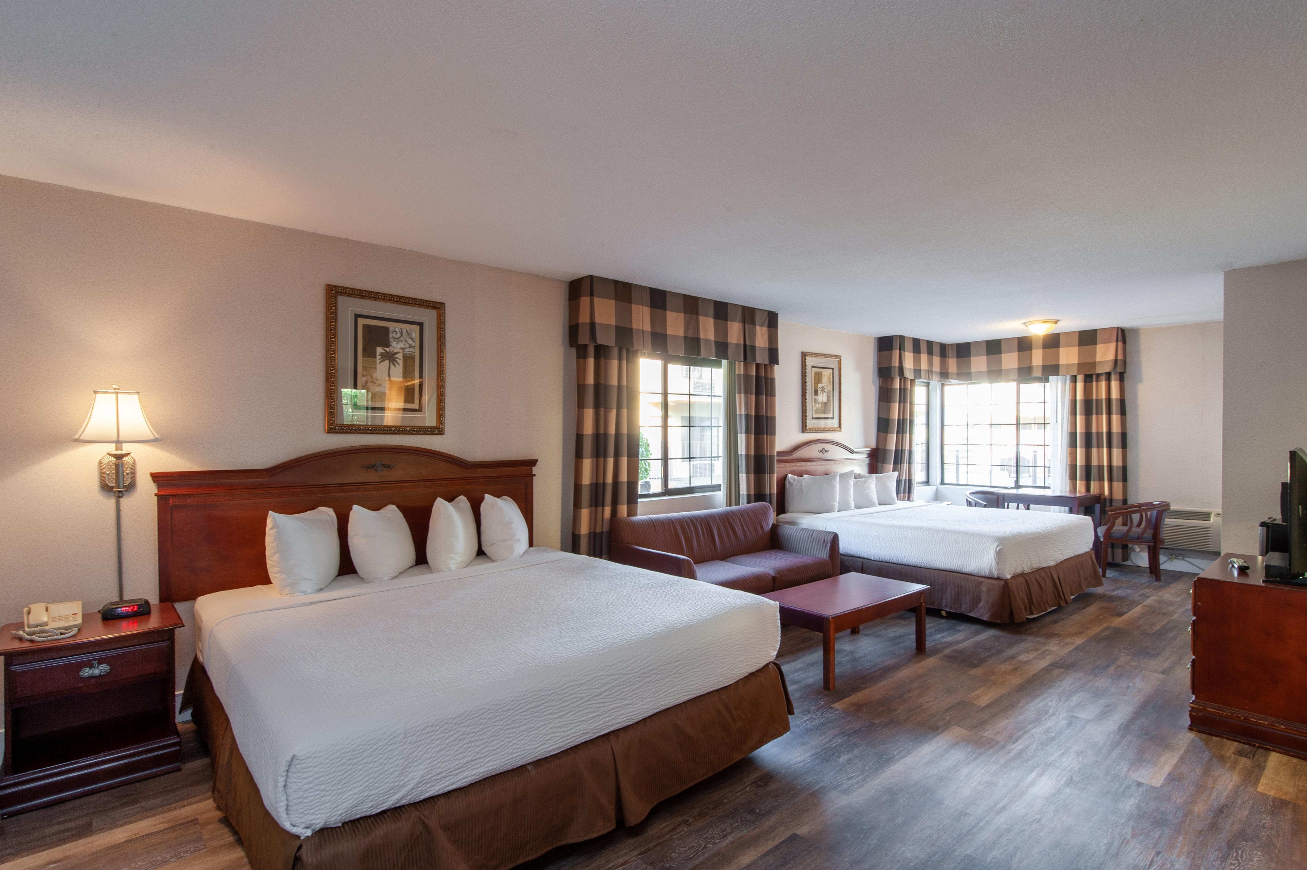 Studio City Court Yard Hotel Номер фото